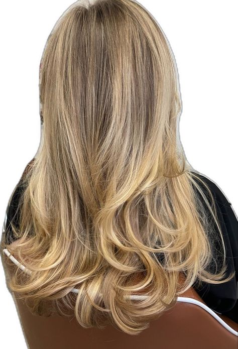 Balayage and a bouncy blow out Bouncy Blowout, Bouncy Blow Dry, Glam Hair, Blonde Hair Inspiration, Formal Hairstyles, Blow Dry, Dream Hair, Wedding Hair And Makeup, Blonde Hair