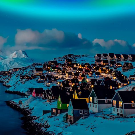 Travel Aesthetic Greenland, Christmas In Greenland, Aesthetic Greenland, Greenland Photography, Nuuk Greenland, Greenland Travel, Iceland Vacation, Winter Scenery, Summer Trip