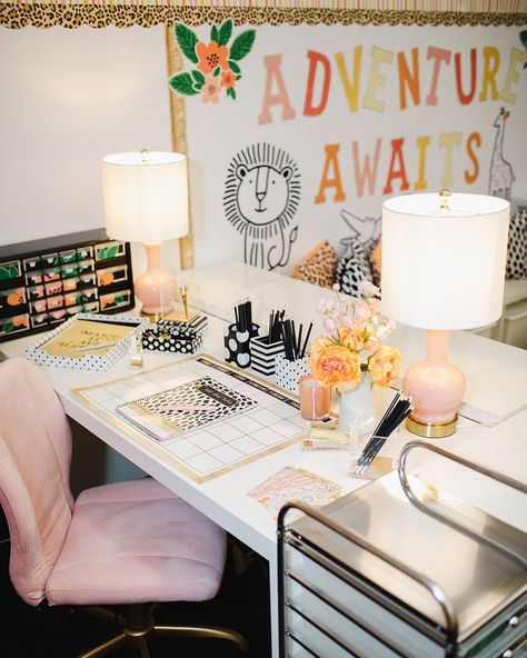 Our top 10 favorite teacher desks we have styled! 😍Which one is your favorite? #teacherdesk #teacherdeskdecor #teacherdecor #teacherideas #teacherinspiration #classroominspiration #classroomdecor #classroomideas #teachersfollowteachers #teachertribe Teachers Desk Ideas, Teacher Desk Area Classroom Setup, Teacher Desk Makeover, Teacher Desk Area, Middle School Classroom Themes, Teacher Desks, Teacher Desk Areas, Classroom Setup Elementary, Teachers Desk