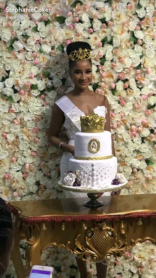 Welcome to Oghenemaga Otewu's Blog: More photos from BankyW's fiancee, actress Adesua ... Adesua Etomi, More Photos, Buddha Statue, Bridal Shower, Statue, Actresses, Shower