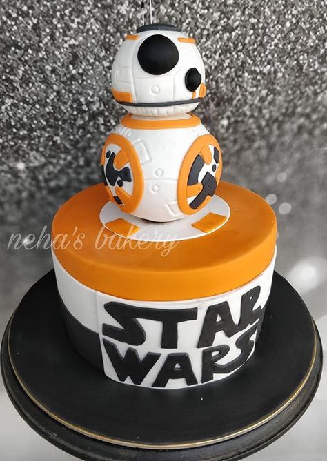 Star war theme cake!! Star wars Theme Cake, Weight Plates, Themed Cakes, Star Wars, Cake, Stars, Minions