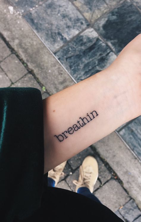 Breathin Tattoo Ariana Grande, Breathin Tattoo, Feminist Tattoo, Cute Tats, Cloud Tattoo, Warrior Tattoos, Cute Tiny Tattoos, Little Tattoos, Piercing Tattoo