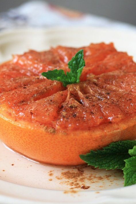 Air Fryer Grapefruit, Broiled Grapefruit, Grapefruit Recipes, Air Fried Chicken, Dinner Dessert, Air Fryer Recipes Easy, Air Frying, Foodie Food, Paring Knife