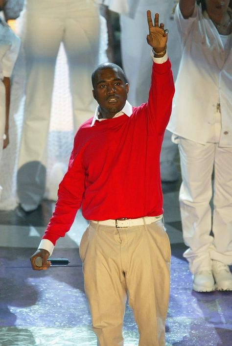 Kanye West Outfits 2000s, Old Kanye West, Old Kanye, Yeezus Kanye, Argyle Sweaters, Kanye West Wallpaper, Kanye West Outfits, Kanye Fashion, Kanye West Style