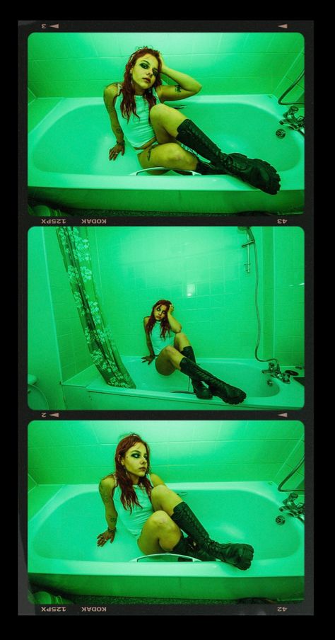 Moody Bathtub, Grunge Portrait, Punk Photoshoot, Grunge Photoshoot, Alternative Girl, Studio Photography Poses, Moody Photography, Shotting Photo, Creative Photoshoot Ideas