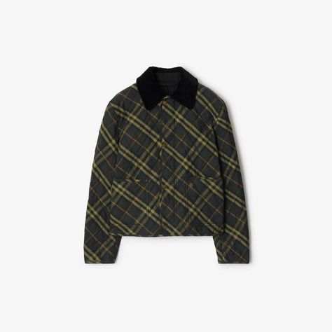 Cropped Check Quilted Barn Jacket in Shadow - Women, Cotton | Burberry® Official Burberry Quilted Jacket, Cape Outfit, Burberry Shorts, Personalized Scarves, Barn Jacket, Burberry Plaid, Holdall Bag, Personalized Gifts For Men, Baby Changing Bags