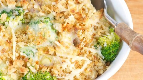 The best-ever tuna mornay - Starts at 60 Tuna Mornay Recipe, Tuna Mornay, Chicken Divan Recipe, Cheesy Chicken Casserole, Spaghetti Squash Casserole, Broccoli Bake, Marsala Chicken Recipes, Chicken Tortellini, Diner Recept