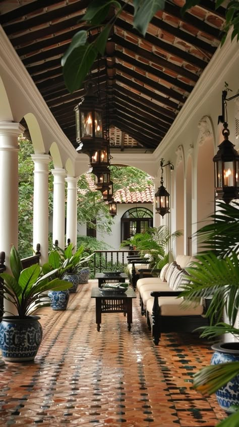 Modern Hacienda, Hacienda Homes, Spanish Home Decor, Hacienda Style Homes, Casa Country, Spanish Style Home, Casas Coloniales, Spanish Style Homes, Hacienda Style