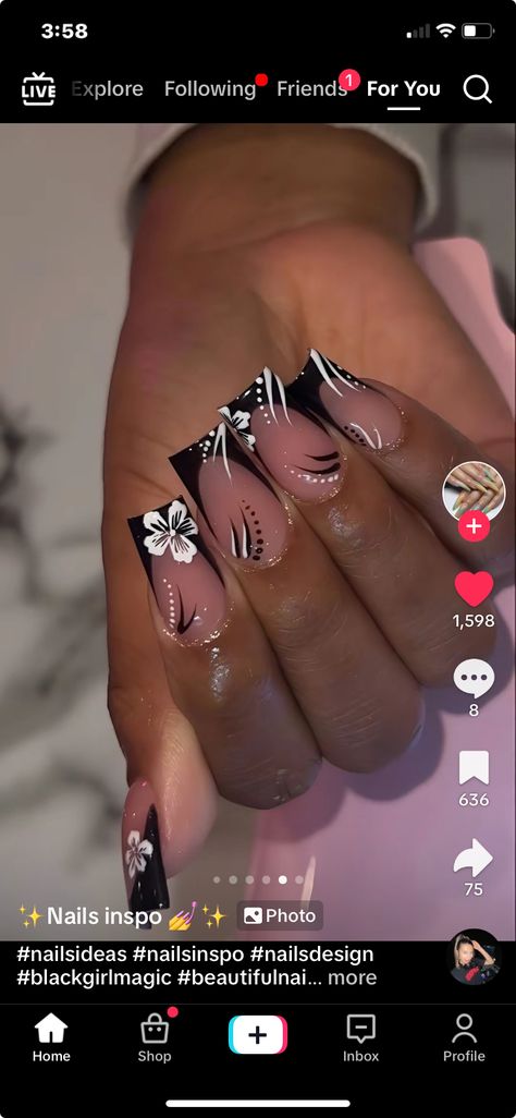 Black Hibiscus Nails, Polynesian Nails, Nails With Hawaiian Flower, Hibiscus Nail Design, Hawaiian Nails Designs, Tropical Flower Nails, Hawaiian Flower Nails, Aloha Nails, Hawaiian Nails