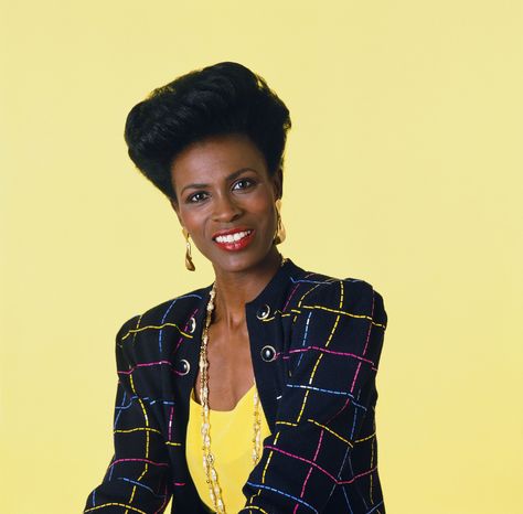 Janet Hubert, Aunt Viv, 90s Actresses, Phylicia Rashad, Lori Loughlin, Fresh Prince Of Bel Air, Prince Of Bel Air, College Admissions, Federal Prison