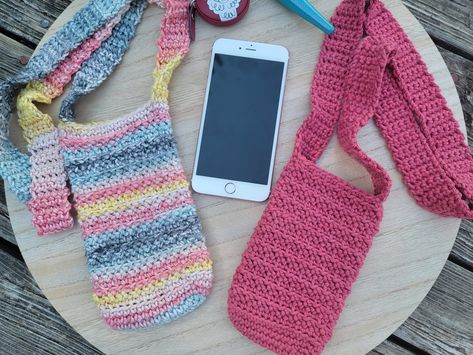 Free Crochet Pattern: Carry All Phone Purse - Avery Lane Creations Crochet Phone Case Pattern Free, Crochet Phone Bag, Phone Bag Pattern, Bag Free Pattern, Crochet Phone Cases, Crochet Mobile, Mobile Pouch, Crochet Market Bag, American Doll Clothes