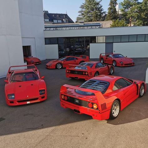 Old Supra, Mechanics Aesthetic, 80s Cars, Prancing Horse, White Ferrari, Mechanic Garage, Mitsubishi Lancer Evolution, Ferrari F40, Garage Design