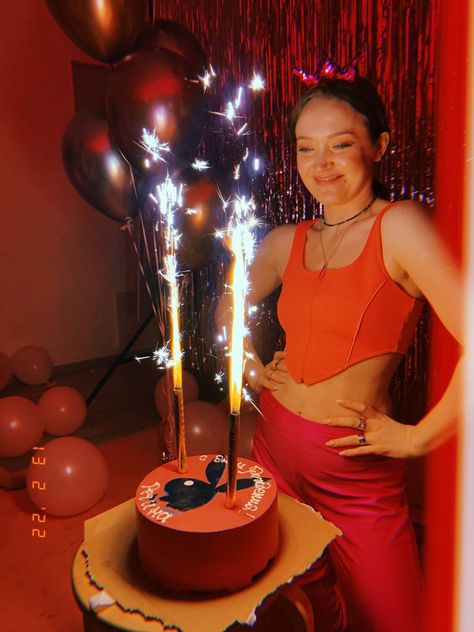 Red Party Aesthetic Ideas, Red Birthday Party Aesthetic, Playboy Birthday Party Ideas, Playboy Party Ideas, Airbnb Birthday, Pink Dress Code, Red Party Aesthetic, Astrology Party, 22 Bday