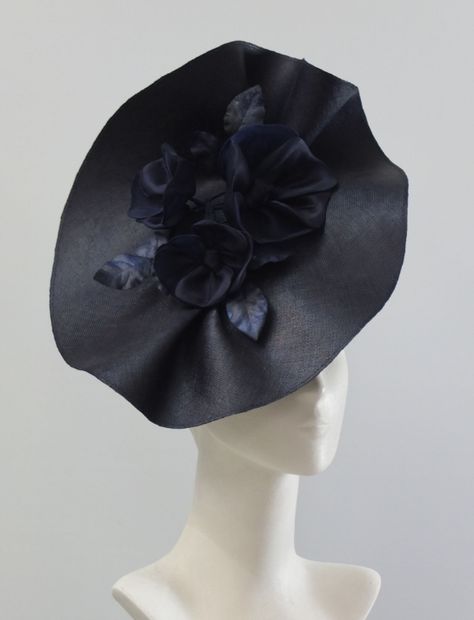 Fascinator Designs, Wedding Guest Fascinators, John Boyd, Wedding Hats For Guests, Philip Treacy Hats, British Hats, Fascinator Hats Wedding, Church Lady Hats, Philip Treacy