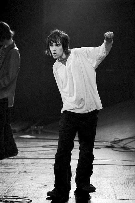 Ian Brown's Walk. Bands Pictures, Ian Brown, Papa Roach, Breaking Benjamin, Stone Roses, Garth Brooks, British Rock, Band Pictures, Monkey King