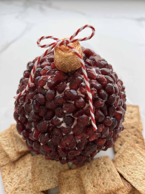 Pomegranate Cheese Ball Christmas Appetizers Easy, Cheese All, Holiday Cheese, White Cheddar Cheese, Mascarpone Cheese, Holiday Meals, Ranch Seasoning, Pomegranate Seeds, Christmas Appetizers