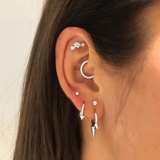 Piercings For Big Ear Lobes, Three Lobe Piercings And Cartilage, Fourth Lobe Piercing, Stacked Lobe Piercing, Piercing Combinations, Constellation Piercings, Upper Lobe Piercing, Bellybutton Rings, Ear Peircings