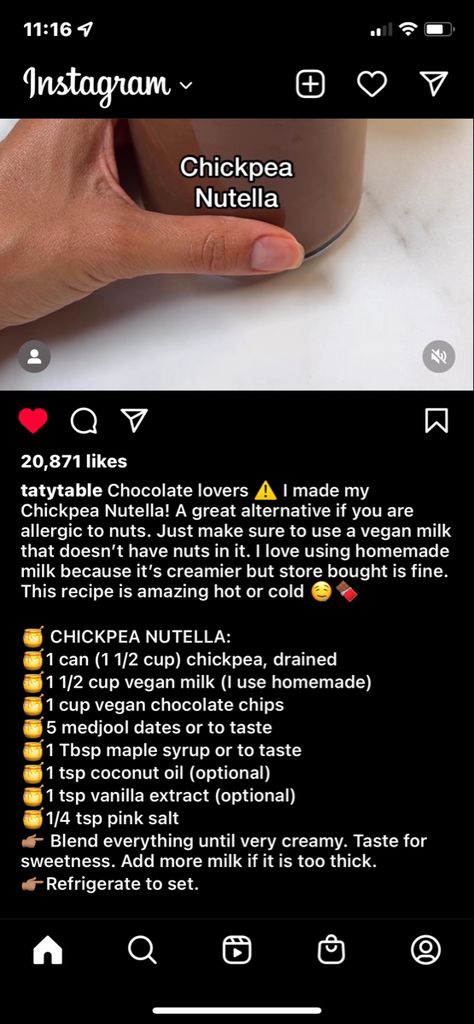 Vegan healthy nutella Chickpea Nutella Recipe, Chickpea Nutella, Dairy Free Nutella, Diet Sweets, Healthy Nutella, Vegan Spread, Vegan Nutella, Box Recipes, Dessert Recipies