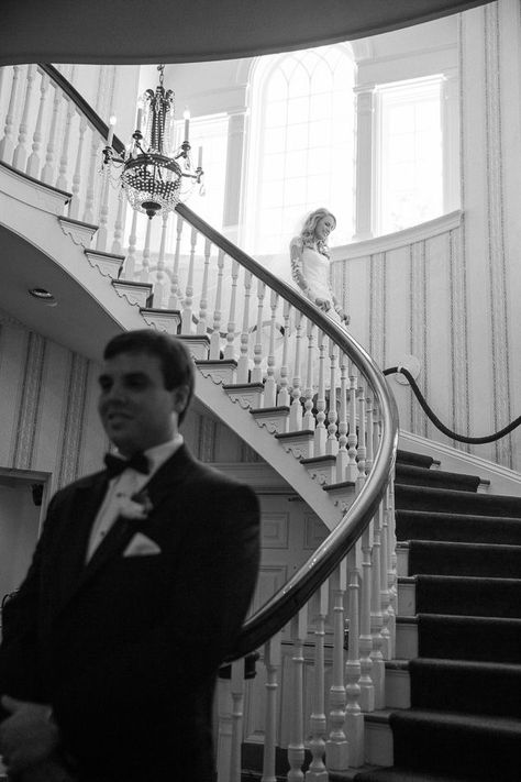 bride and groom first look on the stairs of the tampa yacht First Look Wedding Photos Stairs, Indoor Wedding Photography, Wedding First Look Photos, Photoshoot Hairstyles, Wedding Stairs, Wedding Preparation Photos, Bride And Groom First Look, Groom First Look, Wedding Shot List