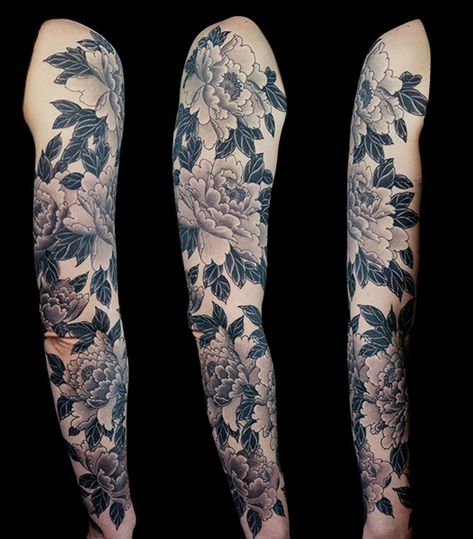 Jeff Srsic: Peony Flower Tattoo Sleeve - Black and Grey Tattoo Sleeve Black And Grey, Flower Tattoos Sleeve, Peony Flower Tattoo, Best Flower Tattoos, Japanese Peony, Peony Flower Tattoos, Backpiece Tattoo, Florida Tattoos, Peony Tattoo