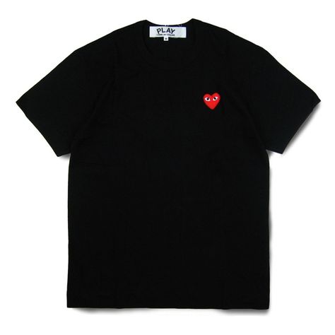 Fitted T-shirt With Heart Graphic, Fitted T-shirt With Heart Graphic For Streetwear, Red Heart Graphic T-shirt For Streetwear, Black T-shirt With Heart Graphic, Cdg Heart Shirt, Heart Shirt, Fashion 2020, Basic Outfits, Casual Fits