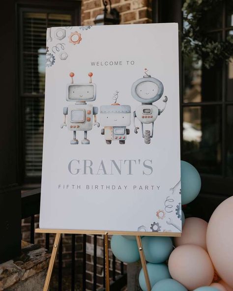 Robot 2nd Birthday Party, Robots Birthday Party, Robot Birthday Theme, Robot Party Decorations, Robot Birthday Party Ideas, Robot Party Ideas, Robot Themed Birthday Party, Robot Birthday Party Decorations, Robot Party Favors