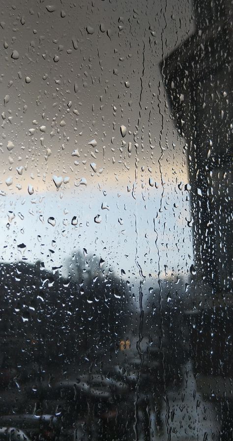 Gloomy Iphone Wallpaper, Foggy Window Wallpaper, Foggy Window Flower Wallpaper, Rainy Backgrounds, Rain Drops On Window, Rainy Day Wallpaper, Dark Tumblr, Rainy Day Photos, Rainy Wallpaper