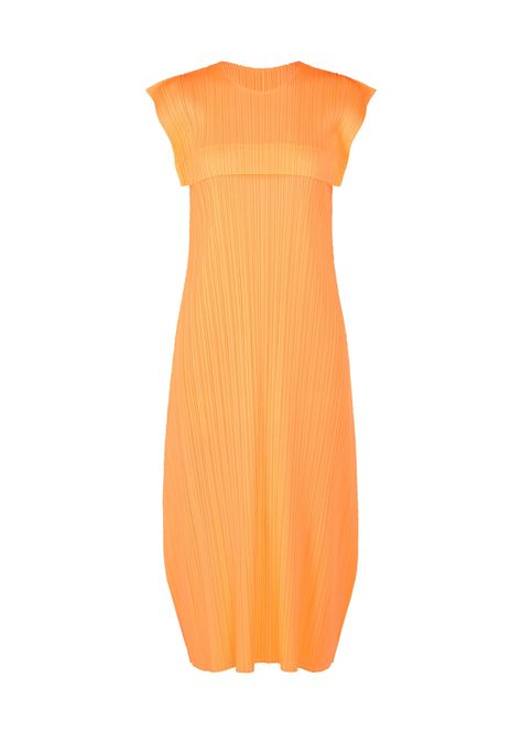 MONTHLY COLORS: MAY features a warm color palette inspired by the sourness of citrus fruits and the sweetness of wild berries.  This cap sleeve pleated dress has a flared, relaxed fit and a folded detail at the bust.  Product Code: PP46-JH156  Material: 100% Polyester (Knit)  Care: Care: Machine wash cold, gentle cycle. Only non-chlorine bleach, when needed. Do not tumble dry. Line dry in the shade. Do not iron. Do not dryclean. Eye Clothes, Warm Color Palette, Issey Miyake Pleats Please, Wild Berries, Care Care, Warm Colour Palette, Citrus Fruits, Pleats Please Issey Miyake, Pleated Midi Dress