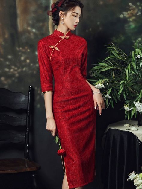 Red Cheongsam Dress, Red Cheongsam, Wedding Qipao, Qipao Wedding, Red Qipao, Wedding Toast, Chinese Wedding Dress, Tea Length Wedding, Qipao Cheongsam