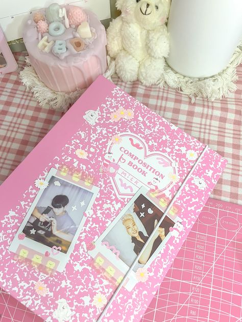 pink photocard binder Lucalab Composition Binder, Binder Refill Printable Aesthetic, Composition Binder, Hoshi Pink, Kpop Binder Deco, Kpop Binder Cover, Binder Aesthetic, Aesthetic Binder, Kpop Lifestyle