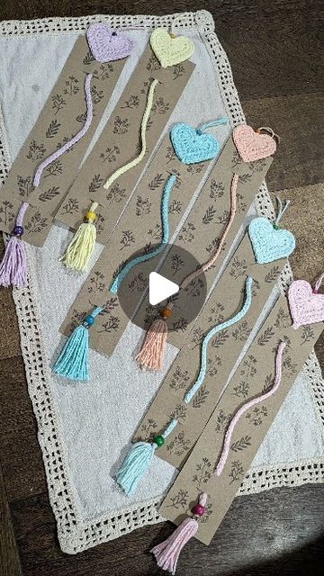 Book Markers Crochet, Book Mark Crochet Projects, Bookies Bookmarks To Crochet, Lavender Crochet Bookmark Pattern, Marque-pages Au Crochet, Crochet Wedding, Book Markers, Crochet Baby Dress, Craft Fairs