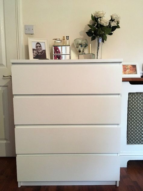 White Dresser For Bedroom, White Drawers Dresser, Drawer Table Design, Drawer For Bedroom, Ikea Drawers Bedroom, Malm 4 Drawer Dresser, White Drawers Bedroom, Lemari Aesthetic, Ikea 6 Drawer Dresser