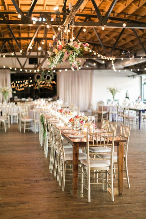 A Planner's Top Tips for Friday and Sunday Weddings | Brides.com Wedding Planning Schedule, Sunday Wedding, Wedding Checklist Budget, Friday Wedding, Bride Planning, Wedding Reception Food, Wedding Expenses, Wedding Countdown, Creative Wedding Ideas