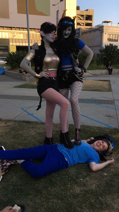 Anime Expo 2018 - Meenah and Vriska stepping on John Egbert John Egbert, Anime Expo, Homestuck, Anime, Quick Saves