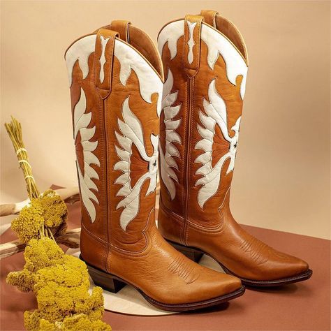 Ut Game, Summer Boot, Cowgirl Things, Cowgirl Shoes, Ranch Boots, Costal Cowgirl, Boot Scootin Boogie, The Firebird, Country Shoes