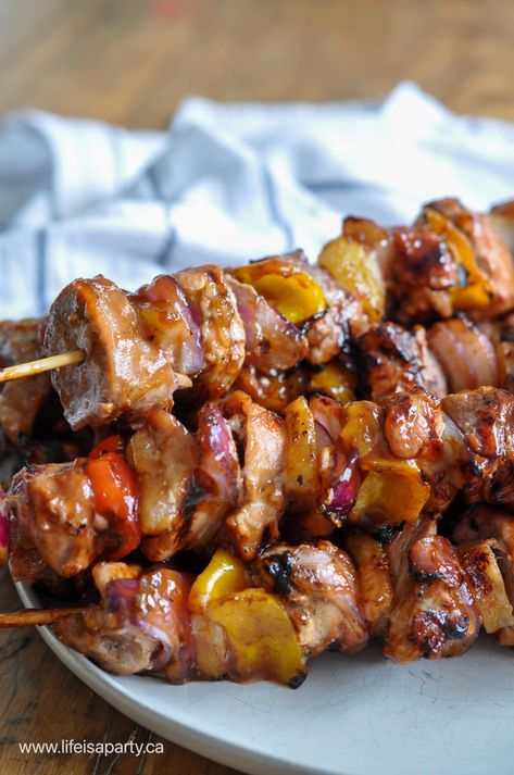 Pork Shish Kebabs On The Grill, Pork Kebab Recipes, Pork Kabobs On The Grill, Sandwich Kabobs, Pork Pieces, Sweet And Sour Pork Chops, Char Sui, Cabbage Steaks Recipe, Pork Kebabs