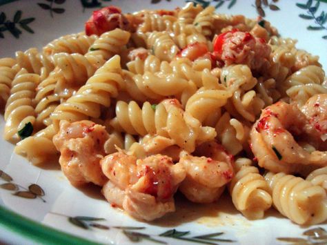 Jazz Fest Crawfish, or Crawfish Monica Copycat | A Couple In The Kitchen Recipes With Crawfish Tails, Crawfish Tail Meat Recipes, Crawfish Monica Recipe, Crawfish Monica, Crawfish Dishes, Crawfish Pasta, Crawfish Recipes, Pasta Ideas, Hp Sauce