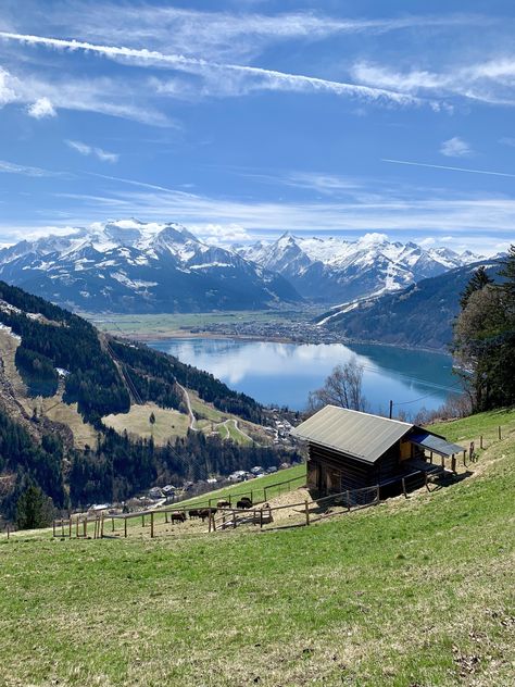 Amazing spring day in Zell am See Salzburg Austria. Zell Am See Austria, Summer Job, Zell Am See, Best Camping Gear, Salzburg Austria, Summer Jobs, Camping Locations, Pretty Landscapes, Vision Boards