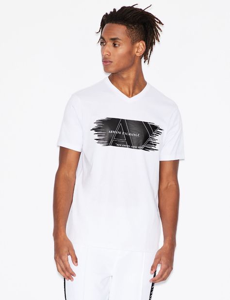 Summertime Outfits, Armani Tshirt, Armani Exchange Men, Tshirt Men, Swim Accessories, Armani Exchange, T Shirt For Men, Workout Tee, Clothing And Accessories