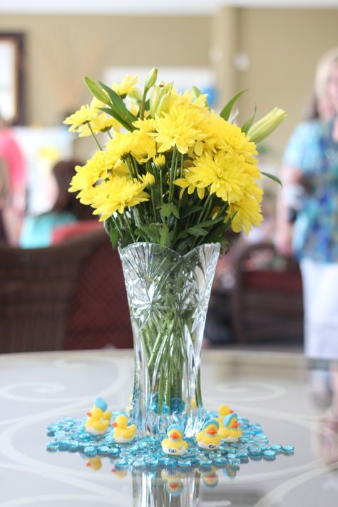 Baby Shower Centerpieces For Boys, Duck Baby Shower Theme, Rubber Ducky Party, Baby Shower Ideas For Boys, Ducky Baby Showers, Ideas For Baby Shower, Boy Baby Shower Centerpieces, Ducky Baby Shower, Baby Shower Menu