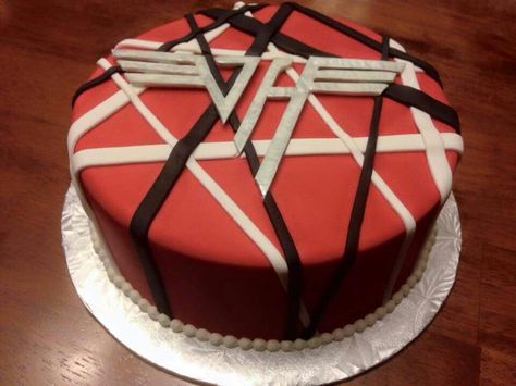 Van Halen Cake, Van Halen Birthday Cake, 80s Rock Cake, Rock And Roll Cake Ideas, Rock N Roll Birthday Cake, Rock And Roll Themed Cake, Guitar Cake, Eddie Van Halen, 15th Birthday