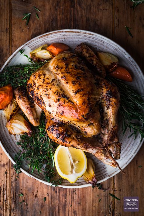 Chicken And Leek Recipes, Lemon Herb Butter, Chicken With Lemon, Leek Recipes, Easy Roast Chicken, Ayam Bakar, Chicken Steak, Roast Chicken Recipes, Chicken Noodle Soup Homemade