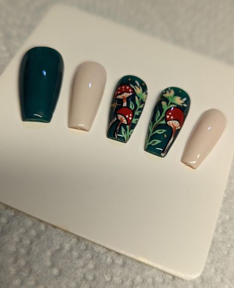 Woodland Animal Nail Art, Toadstool Nails, Woodland Nails, Mushroom Vibes, Mushroom Nails, Olive Nails, Green Mushroom, Animal Nail Art, Fall Manicure