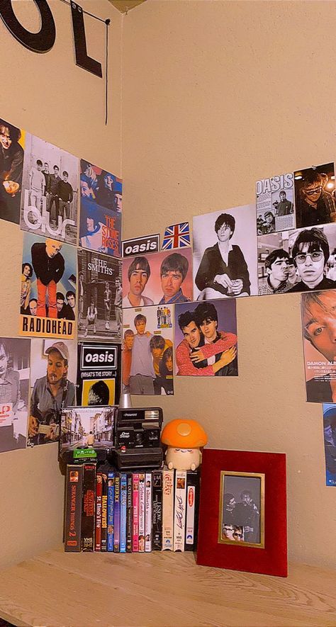 Oasis Room Decor, Britpop Bedroom, Poster Wall Layout, Oasis Room, Oasis Aesthetic, 90s Room Aesthetic, Oasis Wallpaper, Oasis Poster, Blur Wallpaper