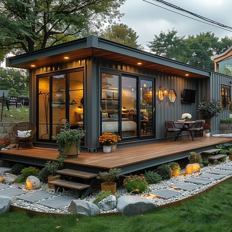 Ideal locations for container homes: urban vs. rural. Choosing the best setting depends on sustainability, affordability, and aesthetics, as these homes gain popularity. Small Shipping Container Homes, Container Home Exterior, Shipping Container Home Interior, Container Community, Resort Bungalow, Prefab Container Homes, Tiny Container House, Tiny House Exterior, Shipping Container Home Designs