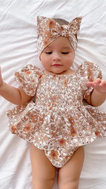 Arabella And Rose ™️ Est 2012 on Instagram: "The Birdie 🍂🧡🐻🤍 New and Online Now Matching Dress Also Available 🍂 🐻 @eliana.estela.leon" Flower Girl Dresses Baby, Baby Born Clothes, Girls Dresses Diy, Kids Dress Patterns, Baby Dress Design, Baby Clothes Patterns, Baby Frocks Designs