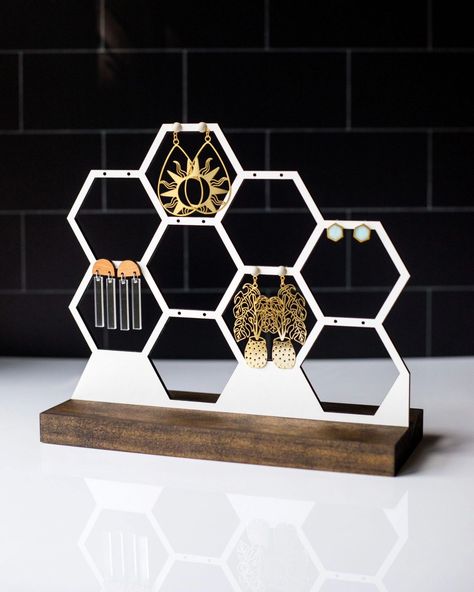 Gold jewelry pairs beautifully with this geometric earring stand. ✨️ Earring Stand, Home Decor Gifts, August 11, Geometric Earrings, Handmade Home Decor, Handmade Home, Shop Decoration, Decor Gifts, Gold Jewelry