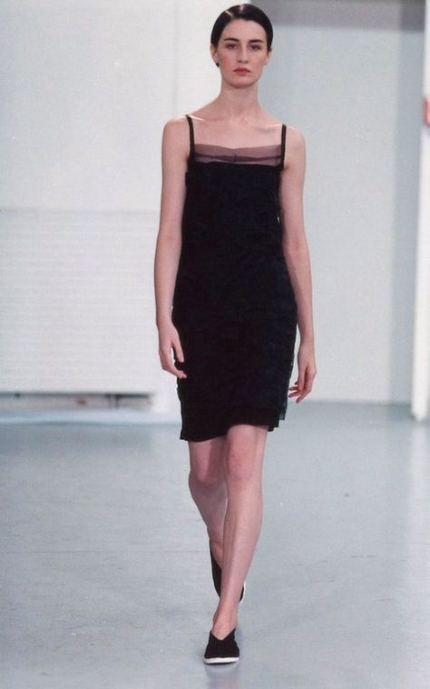 Helmut Lang Archive, 90s Slip Dress, Fashion 90s, Vogue Dress, Black Slip Dress, 90s Outfit, Am Pm, Fashion Show Collection, Helmut Lang