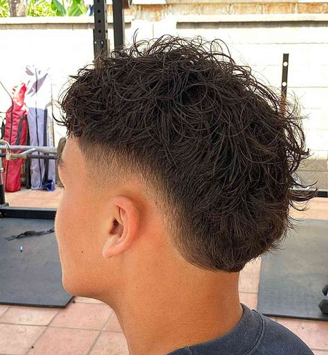 Men With Thick Hair, Mens Haircuts Thick Hair, Bleached Hair Men, Taper Fade Short Hair, Fade Haircut Curly Hair, High Taper, Fade Haircut Styles, Mohawk Hairstyles Men, Buzz Cut Hairstyles