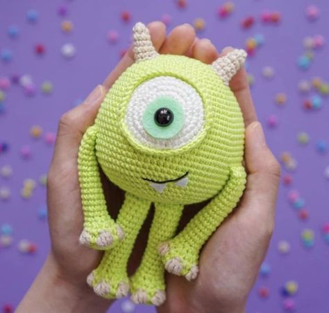 Free Crochet Patterns & Crafters on the Tedooo App 🧶 | Free pattern 
Spotted on the Tedoo app | Facebook Monsters Inc Crochet, Crochet Monsters, Mike Wazowski, Crochet Mouse, Bobble Stitch, Crochet Lovers, Crochet Hook Sizes, Amigurumi Free, Free Crochet Patterns